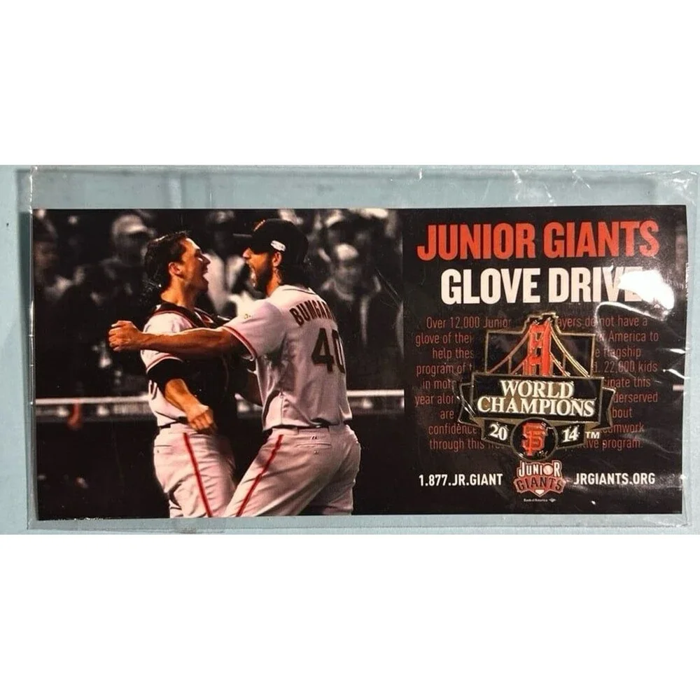 2014 San Francisco Giants World Champions pin- Jr Giants Glove drive -New
